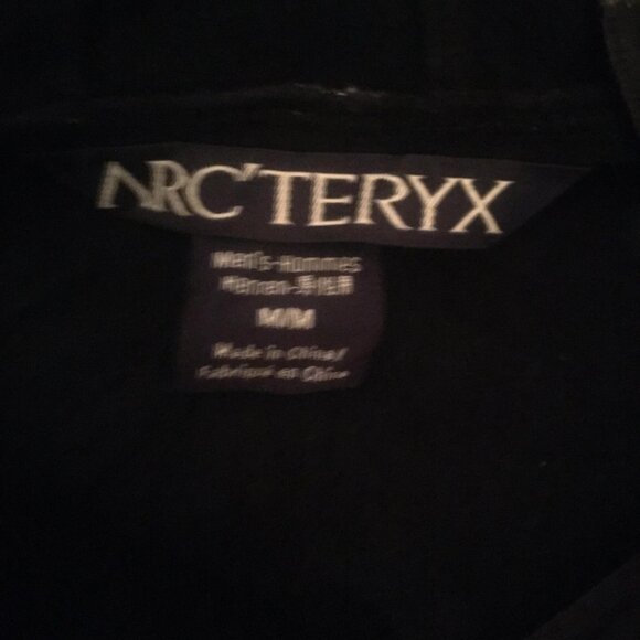 arc'teryx epsilon jacket men hooded - Picture 8 of 8